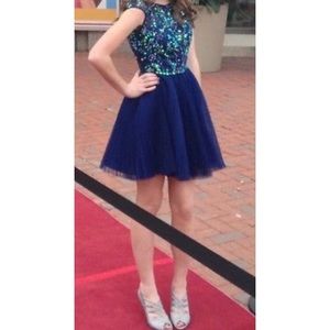 Short Sherri Hill Party Dress *SPECIAL PROM SALE*